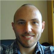 Profesor norteamericano con más de 10 años de experiencia